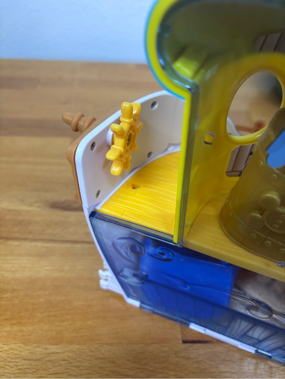 Disney Store Donald Duck House Play Set – Incomplete with Accessories - Picture 10 of 13